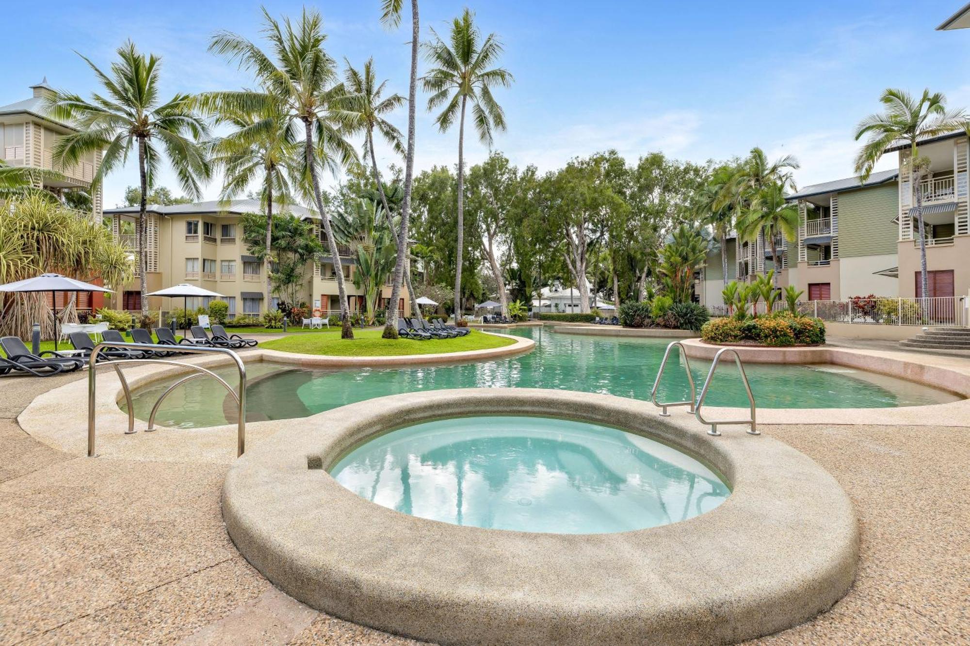 Hotel Mantra Amphora Palm Cove Exterior foto